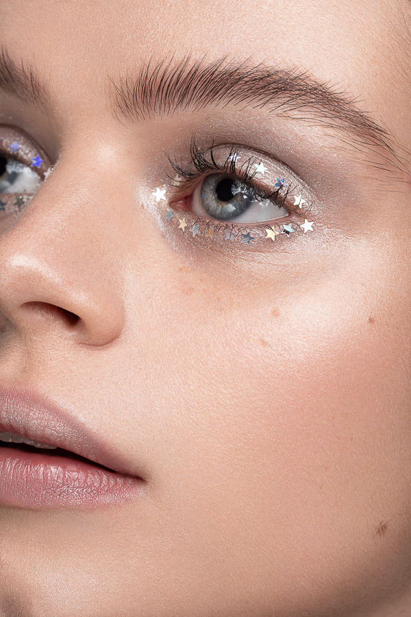 Editorial Silver Makeup